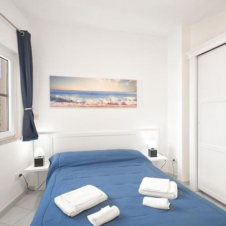 Ferienwohnung Calarossa Bay Isola Rossa Exterior foto