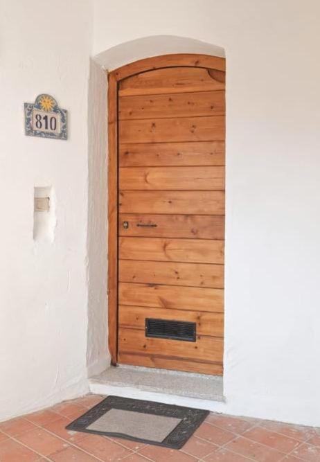 Ferienwohnung Calarossa Bay Isola Rossa Exterior foto